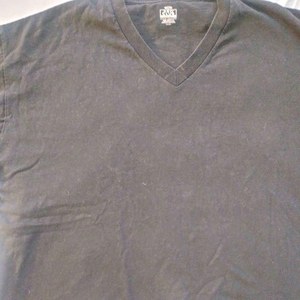 Clothes - Picture 2 of 16